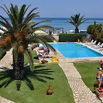 Aparthotel Filorian 3*