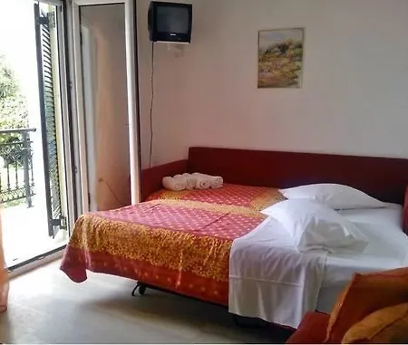 Aparthotel Filorian 3*