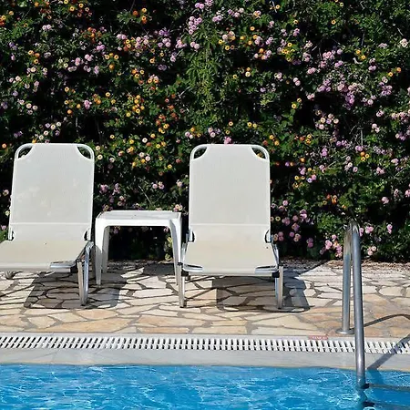 Filorian Hotel apartamentowy Acharavi (Corfu)